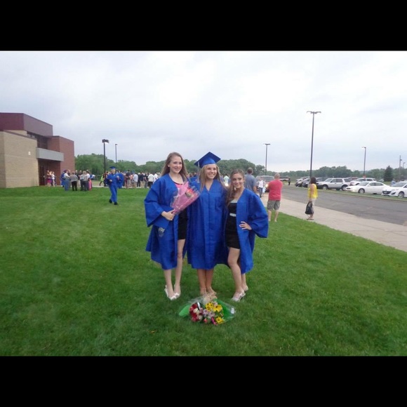 Dress - Picture 5 of 5